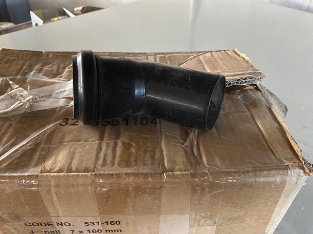 Partij pvc materiaal en toebehoren - afbeelding 2 van  7