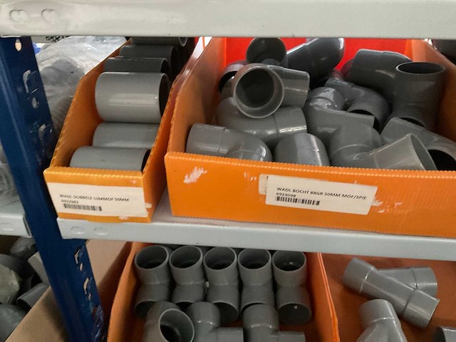 Partij pvc materiaal - afbeelding 3 van  11