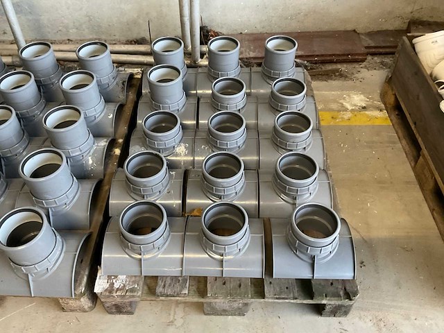 Partij pvc materialen - afbeelding 3 van  10