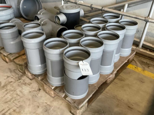 Partij pvc materialen - afbeelding 6 van  10