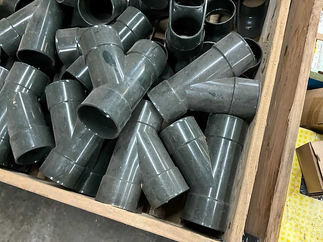 Partij pvc moffen - afbeelding 1 van  4