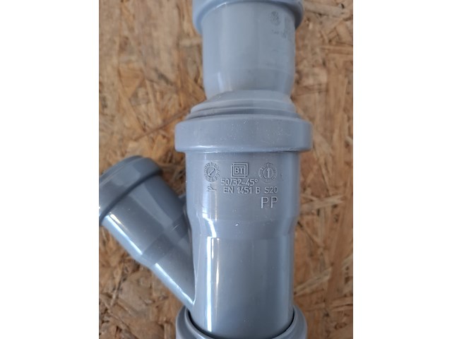 Partij pvc riolerings- of avoersystemen - afbeelding 14 van  21