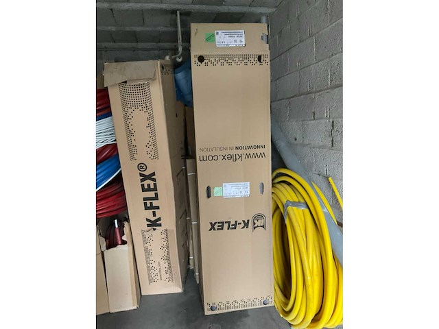 Partij pvc verloopstukken, waterleiding en verwarmingsbuis isolatie - afbeelding 4 van  17