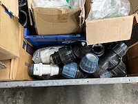 Partij pvc - afbeelding 1 van  4