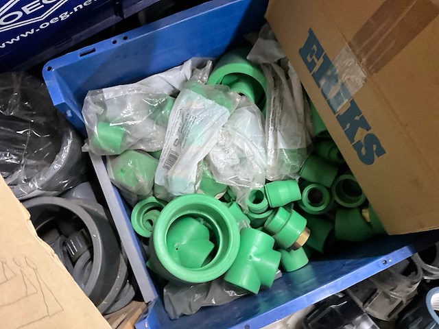 Partij pvc - afbeelding 2 van  4