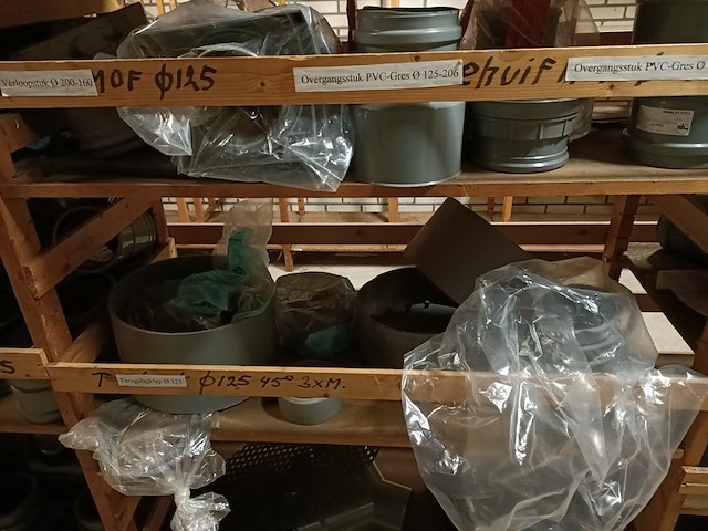 Partij pvc - afbeelding 11 van  26