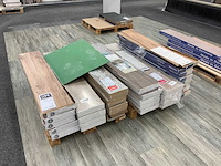 Partij pvc/laminaat - afbeelding 1 van  3