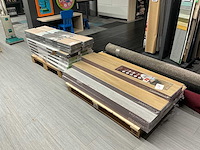 Partij pvc/laminaat - afbeelding 1 van  5