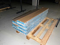 Partij pvc/laminaat - afbeelding 5 van  5