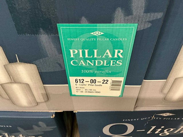 Partij q-lights pillar candles robijn 50x100mm (1620x) - afbeelding 3 van  3