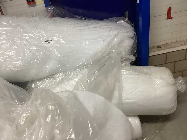 Partij quiltvulling / fiberfill - div. maten - afbeelding 3 van  6