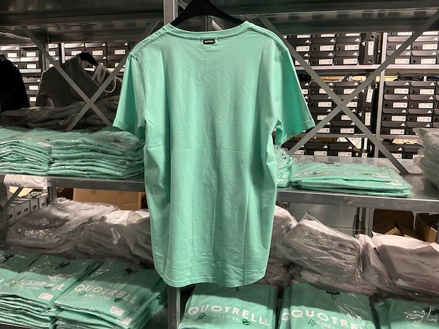 Partij quotrell t-shirts mint (105x) - afbeelding 2 van  8