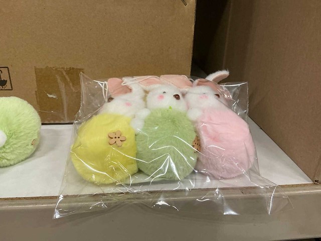 Partij rabbit hanging h12cm 3/set (96x) - afbeelding 2 van  4