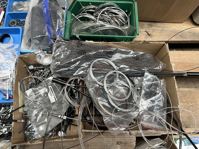 Partij (race)fiets onderdelen, w.o. shimano, union - afbeelding 11 van  15