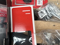 Partij (race)fiets onderdelen, w.o. sram, mavic, bontrager - afbeelding 4 van  8
