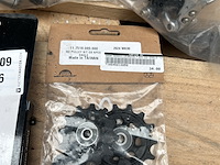 Partij (race)fiets onderdelen, w.o. sram, mavic, bontrager - afbeelding 5 van  8