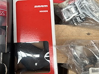 Partij (race)fiets onderdelen, w.o. sram, mavic, bontrager - afbeelding 7 van  8