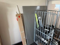 Partij rackservers / netwerkapparatuur / inhoud ruimte - afbeelding 12 van  25