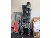 Partij rackservers / netwerkapparatuur / inhoud ruimte - afbeelding 16 van  25