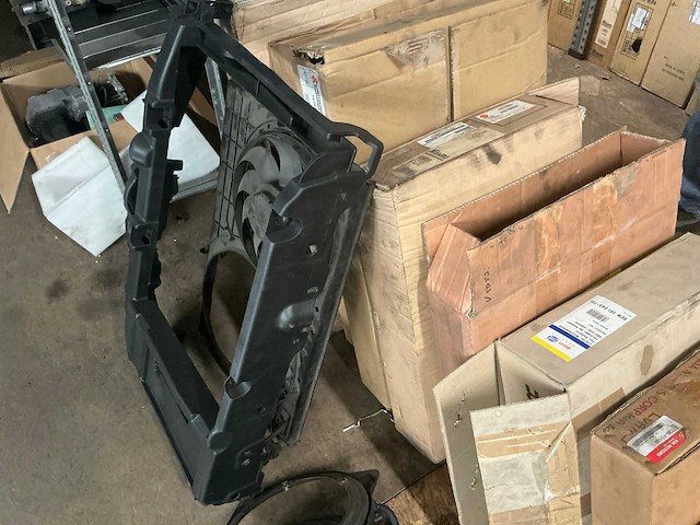 Partij radiator ventilatoren (14 stuks) o.a. peugeot en vag - afbeelding 6 van  7
