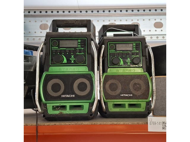 Partij radio's/ bouwradio's, philips, hitachi, medion - afbeelding 7 van  11