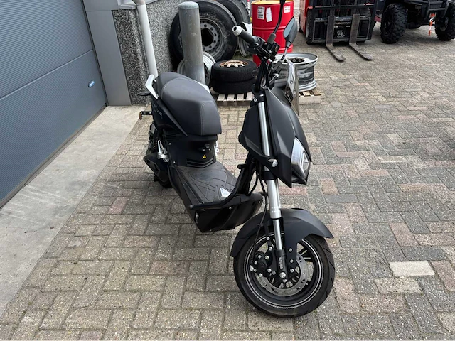 Partij raptor e-drive e-scooters (3x) - afbeelding 4 van  44