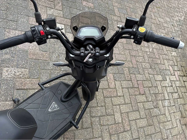 Partij raptor e-drive e-scooters (3x) - afbeelding 9 van  44