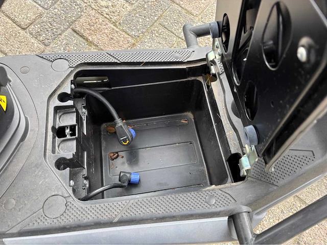 Partij raptor e-drive e-scooters (3x) - afbeelding 22 van  44