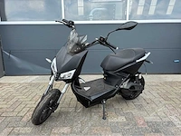 Partij raptor e-drive e-scooters (3x) - afbeelding 26 van  44