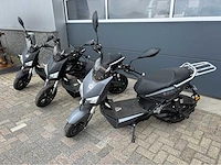 Partij raptor e-drive e-scooters (3x) - afbeelding 23 van  44
