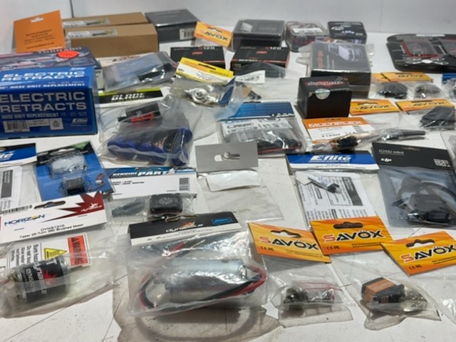 Partij rc elektronica, savox, dji, spektrum, blade, castle, eflight - afbeelding 5 van  14