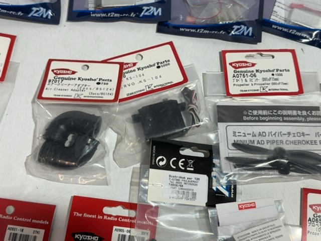 Partij rc onderdelen, kyosho en t2m, diverse - afbeelding 6 van  6