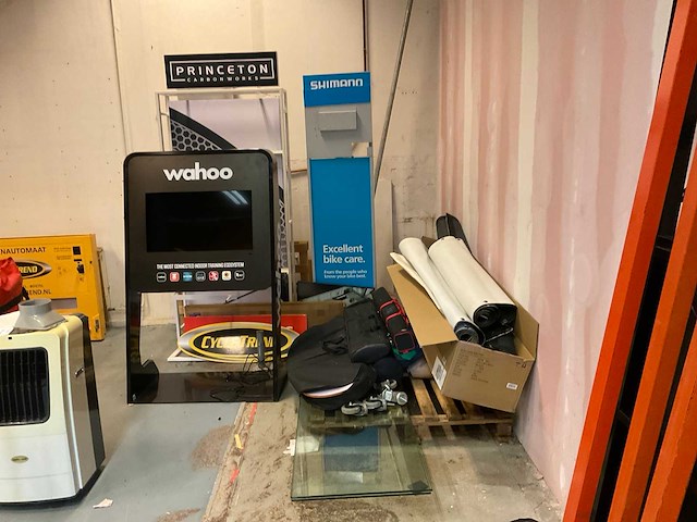 Partij reclame artikelen - afbeelding 1 van  5