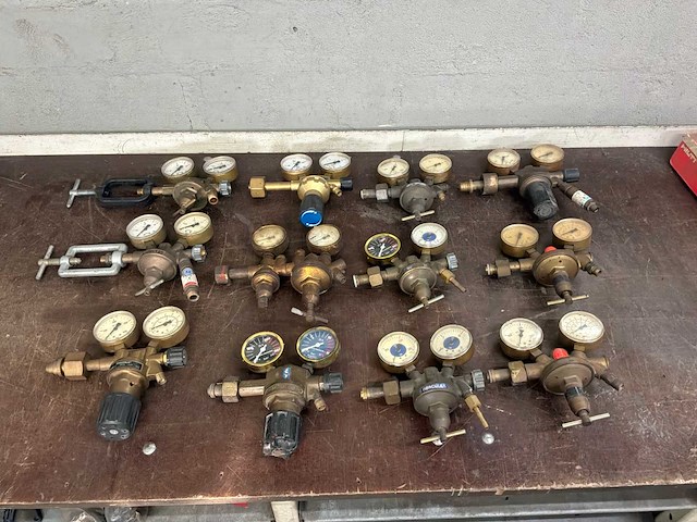 Partij reduceerventielen (12x) - afbeelding 1 van  9