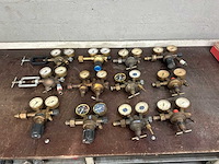 Partij reduceerventielen (12x) - afbeelding 1 van  9