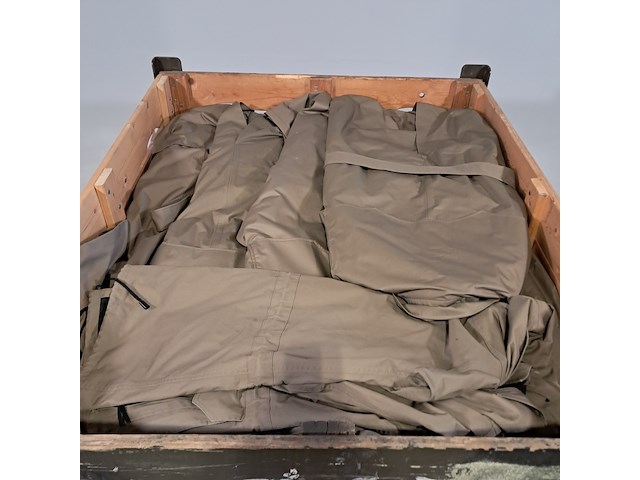 Partij regenjassen - afbeelding 2 van  4