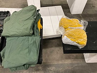 Partij regenkleding - afbeelding 1 van  8