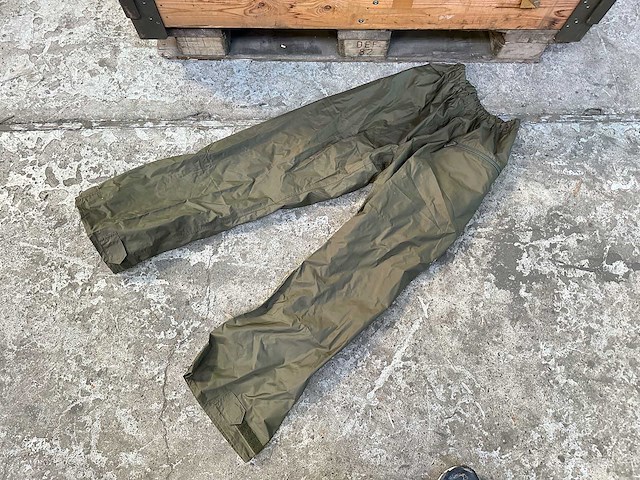 Partij regenkleding - afbeelding 2 van  3