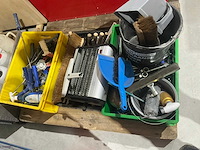 Partij reiniginggereedschap en divers - afbeelding 1 van  4