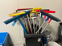 Partij reinigingsmateriaal - afbeelding 2 van  5