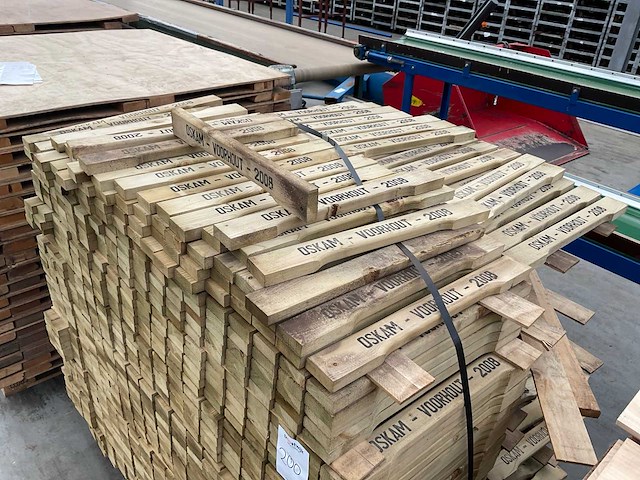 Partij reparatie hout - afbeelding 4 van  5