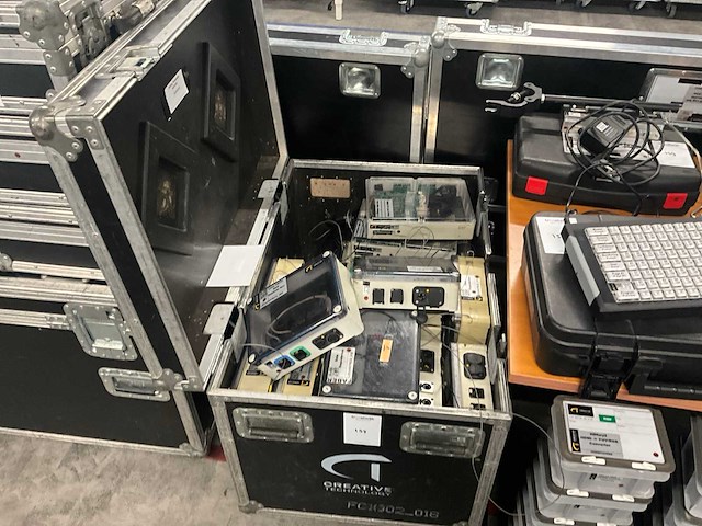 Partij repeaters - afbeelding 1 van  6