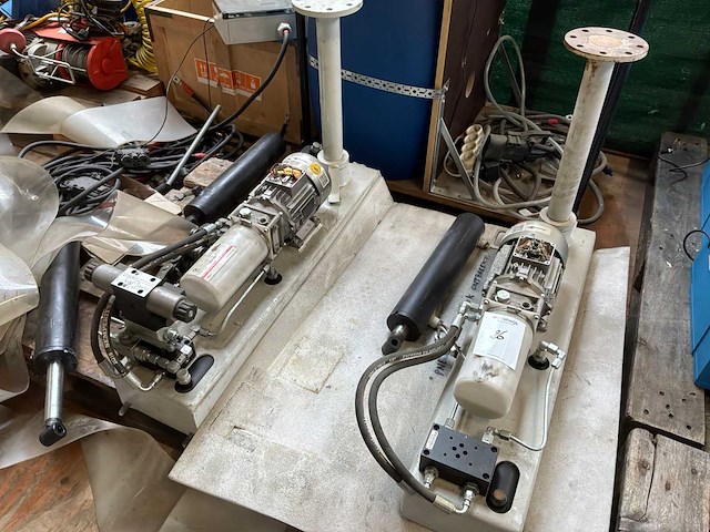 Partij reservedelen - afbeelding 6 van  6