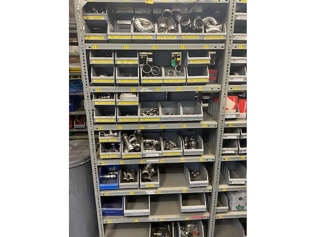 Partij reservedelen - afbeelding 10 van  39