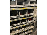 Partij reservedelen - afbeelding 16 van  39