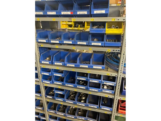 Partij reservedelen - afbeelding 21 van  39