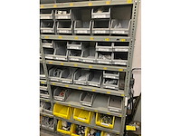 Partij reservedelen - afbeelding 35 van  39