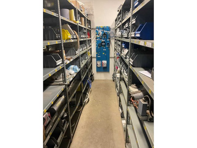 Partij reservedelen - afbeelding 3 van  20