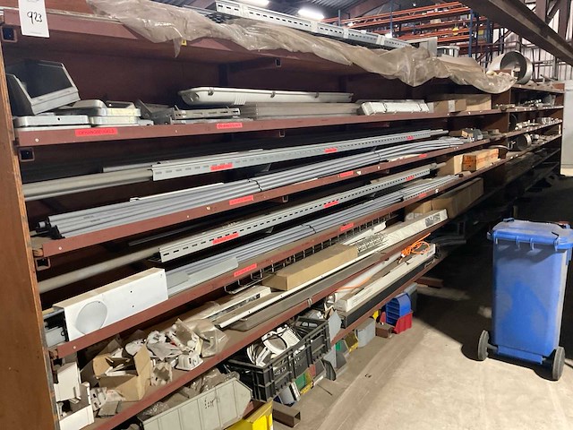 Partij reservedelen - afbeelding 4 van  15