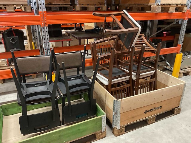 Partij restarantstoelen, 9 stuks - afbeelding 1 van  2